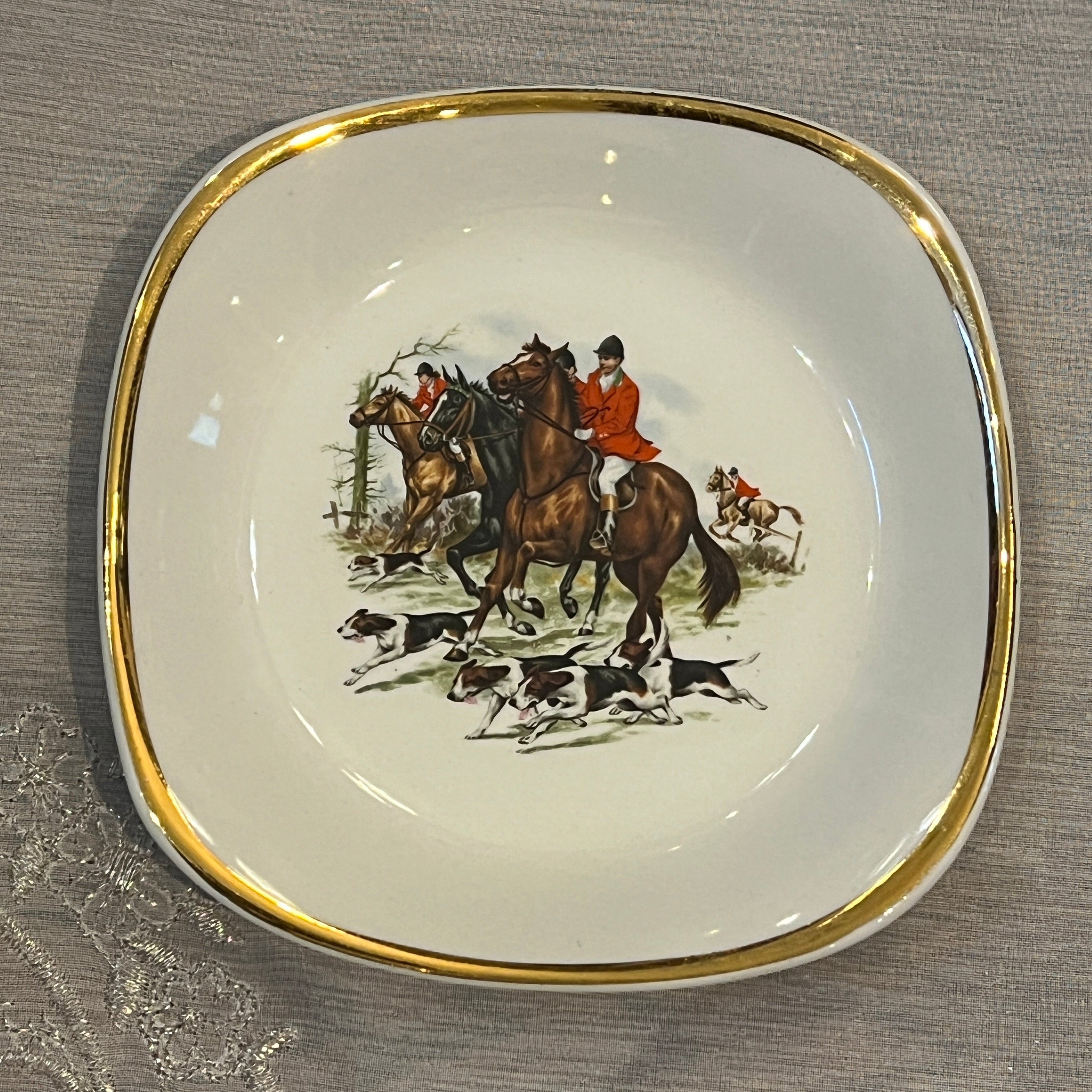 伝統的な絵柄♪ ビンテージ小皿 VC113-302003 – アンティーク家具と