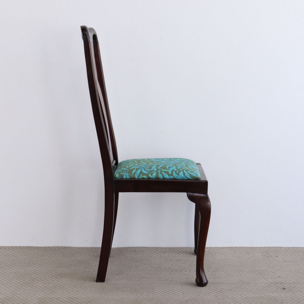 インテリアの挿し色に♪ クイーンアンチェア AA1-ELL-CH-001