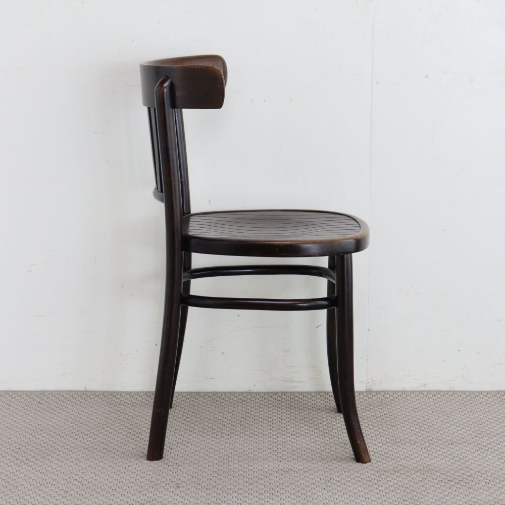 カジュアルにもシックにも♪ ベントウッドチェア AA1-GD-CH6