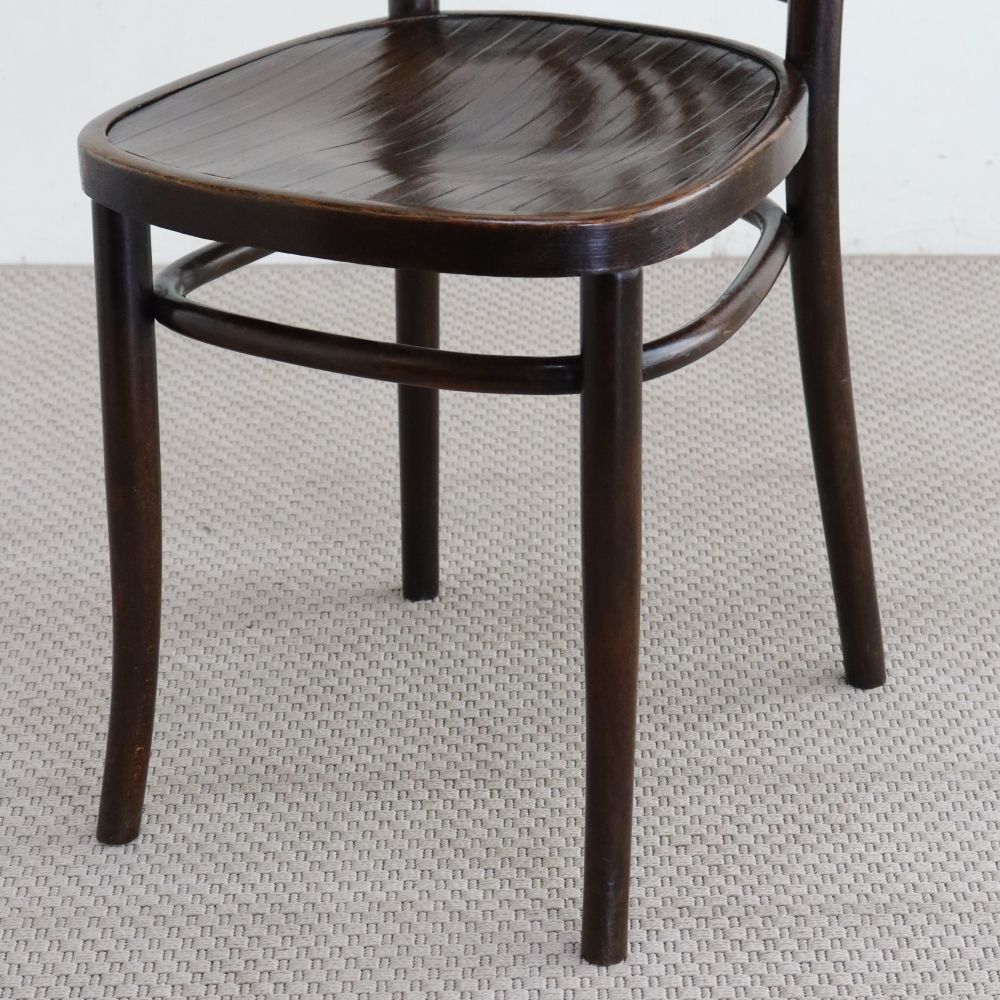 カフェ風インテリアに♪ ベントウッドチェア AA1-GD-CH8