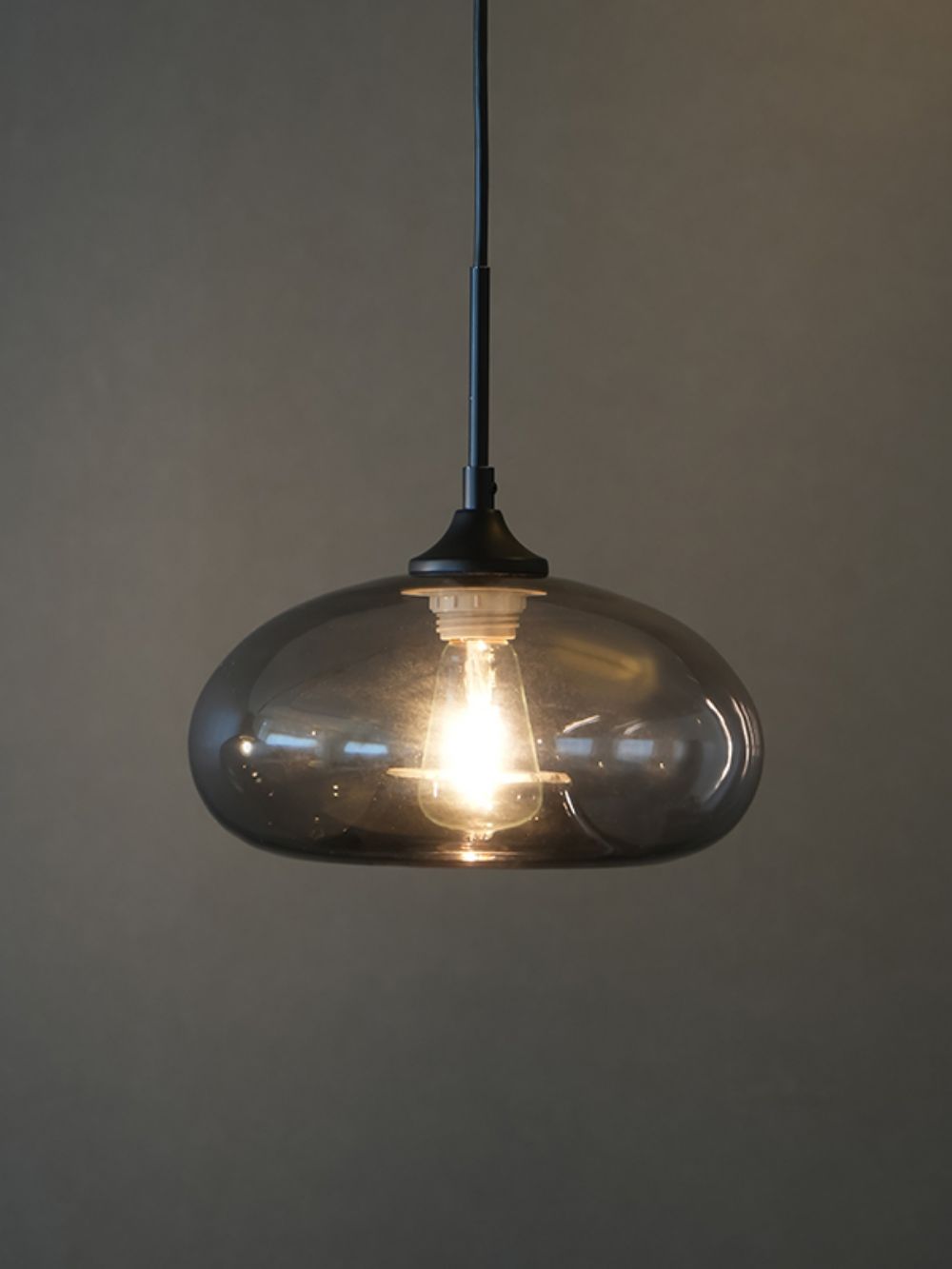 グレーグラスペンダントシェードディスク AX1-HS2462