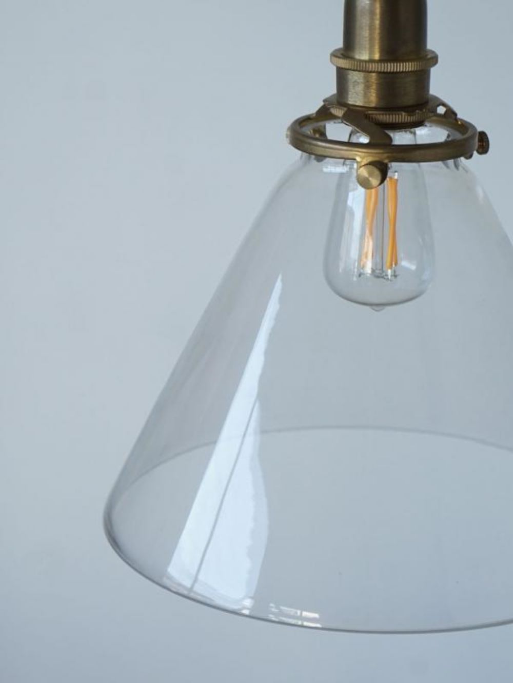 ガラスシェード コニック【灯具A】 AX1-HS3100