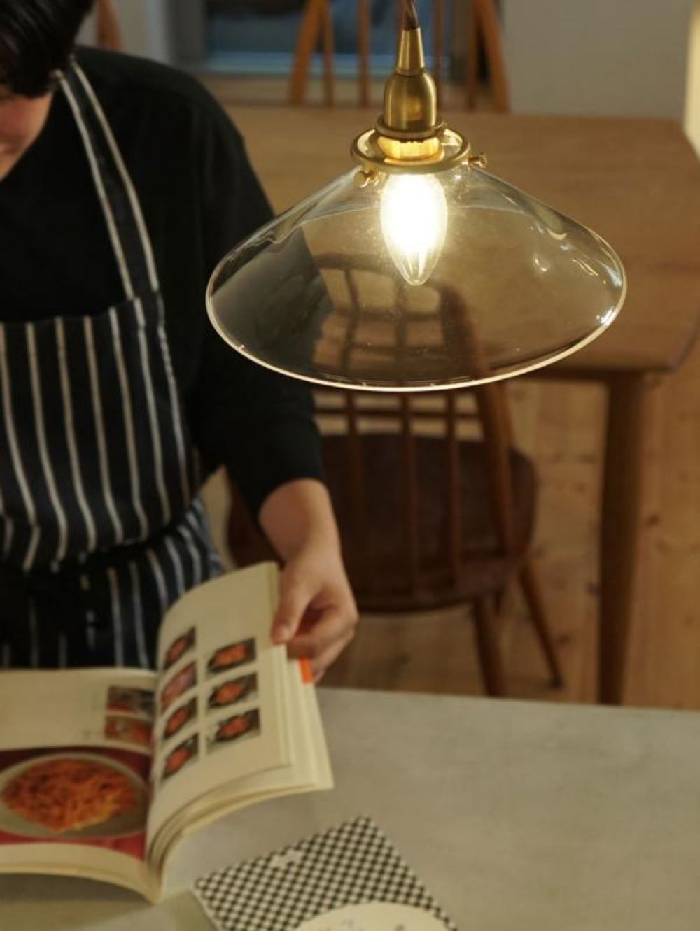 ガラスシェード コニックワイド【灯具A】 AX1-HS3101