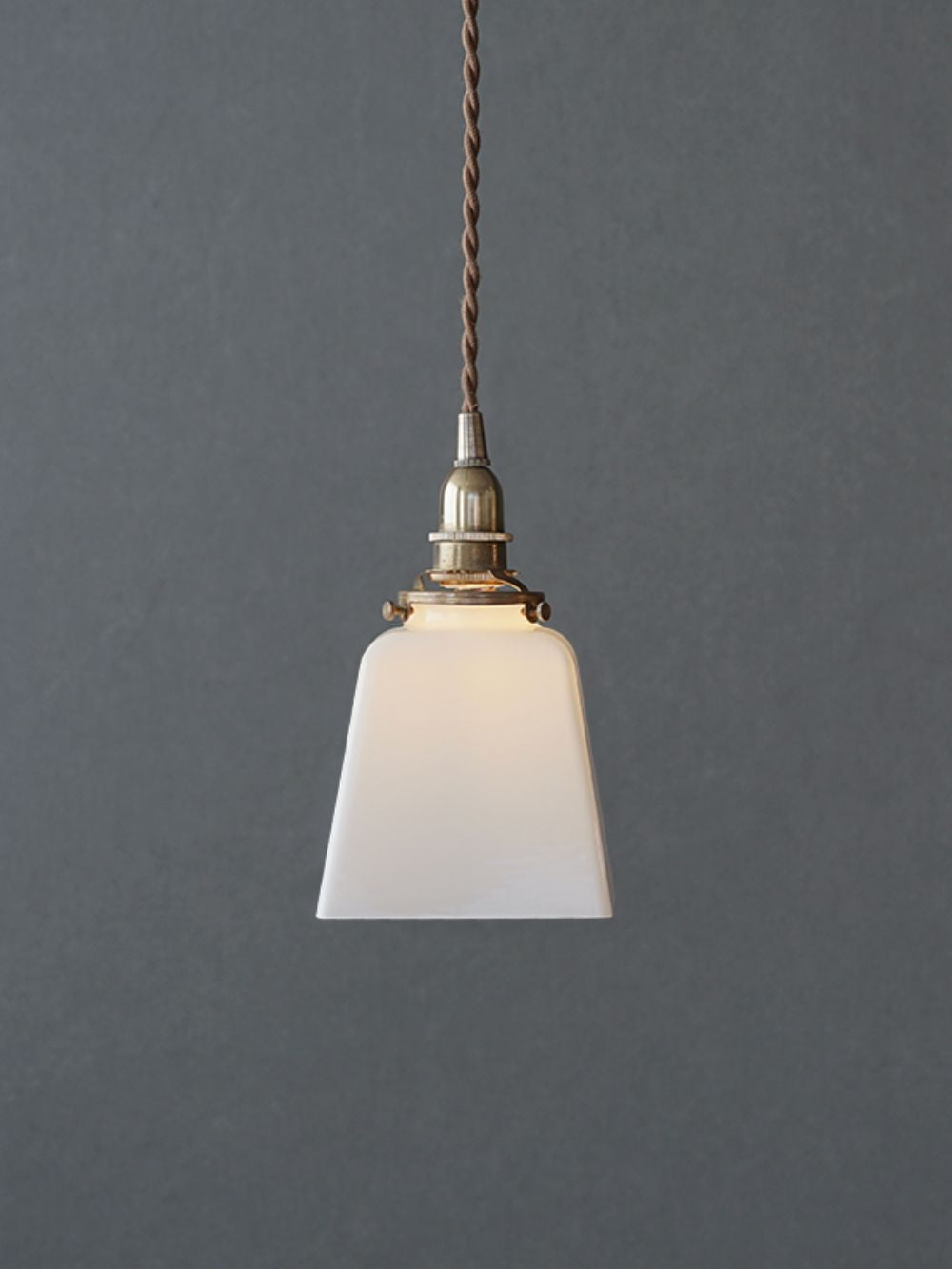 ガラスシェード プリズム ホワイト【灯具A】 AX1-HS3291