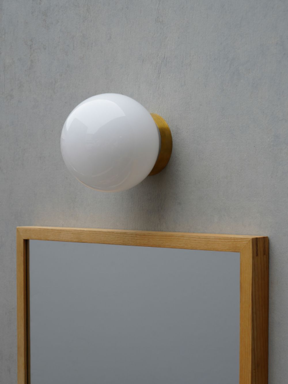 ガラスグローブエントランスライト AX1-HS3630