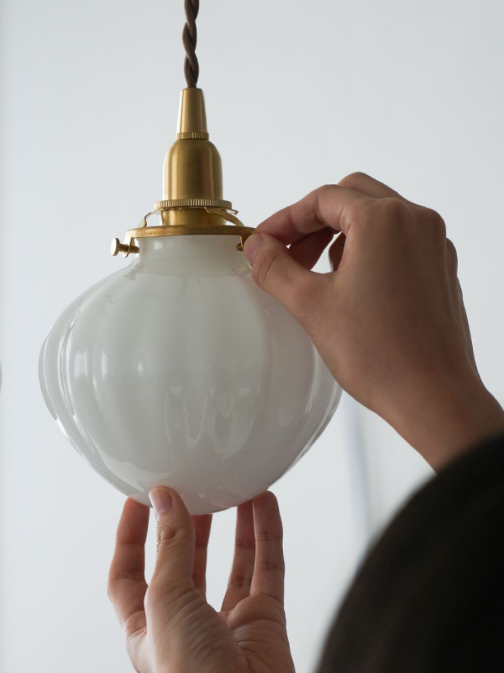 ガラスシェード フルクト S ホワイト AX1-HS3680