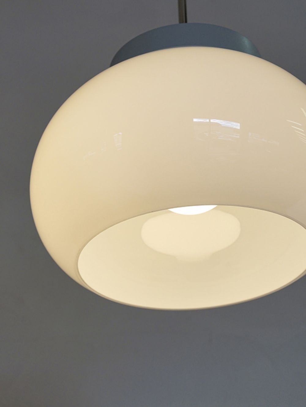 kom pendant light L AX1-L2172