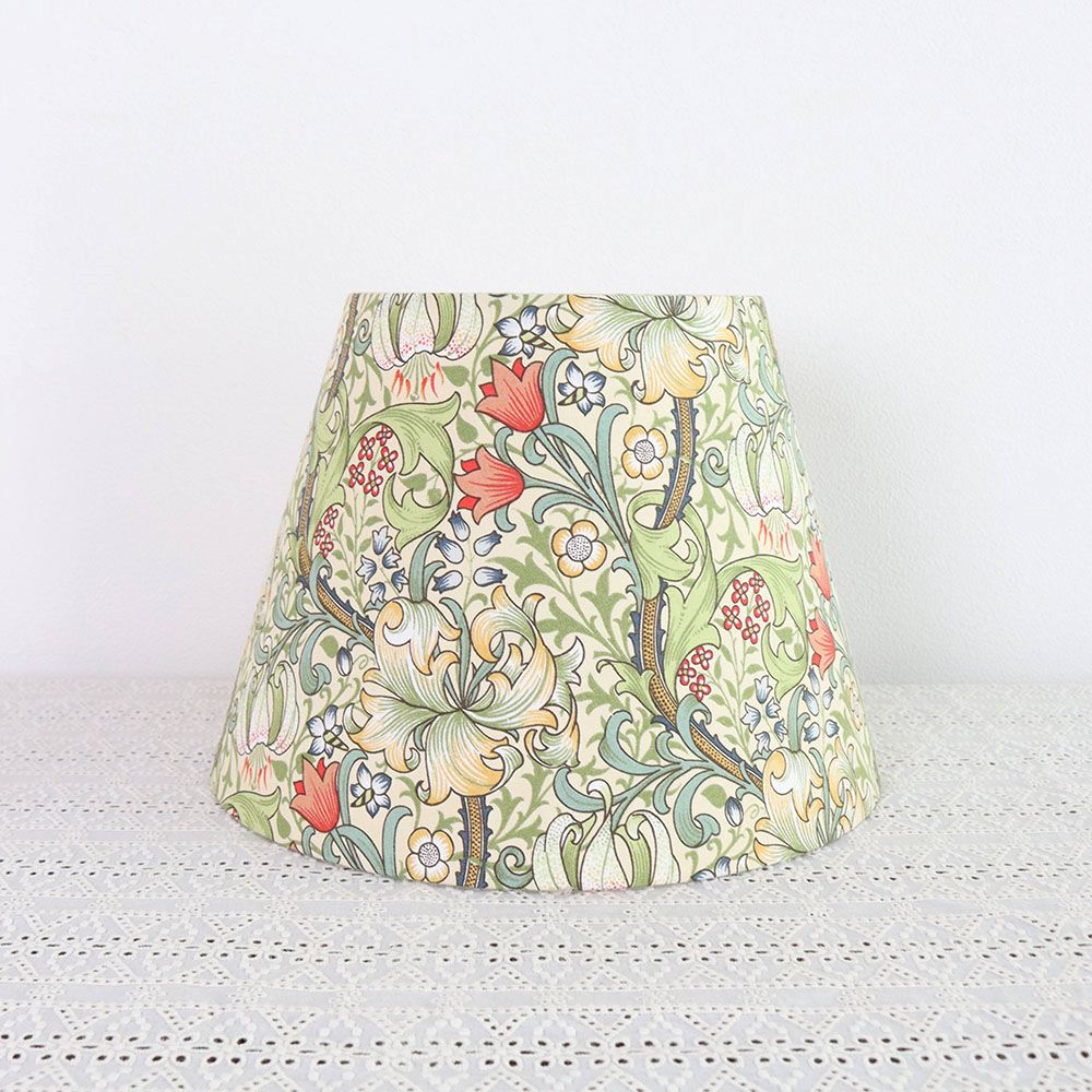 オシャレな花の彩り♪テーブルランプGolden Lily CL1-ADS-026GOL