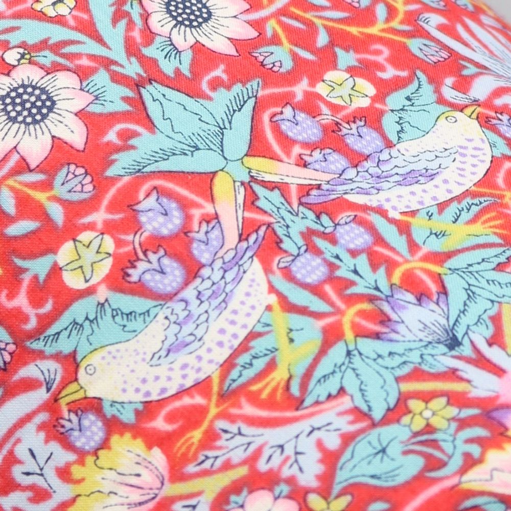 オシャレなモリス柄♪ スリッパ THIEF02RD 【リバティプリント/いちご泥棒】 DI1-215125