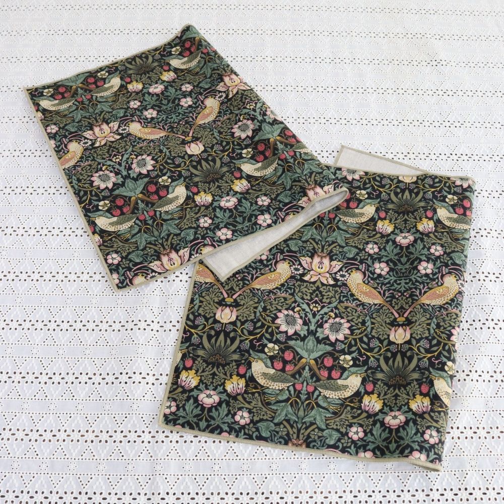 オシャレな食卓に♪ 撥水ランチョンマット THIEF BK DI1-216061