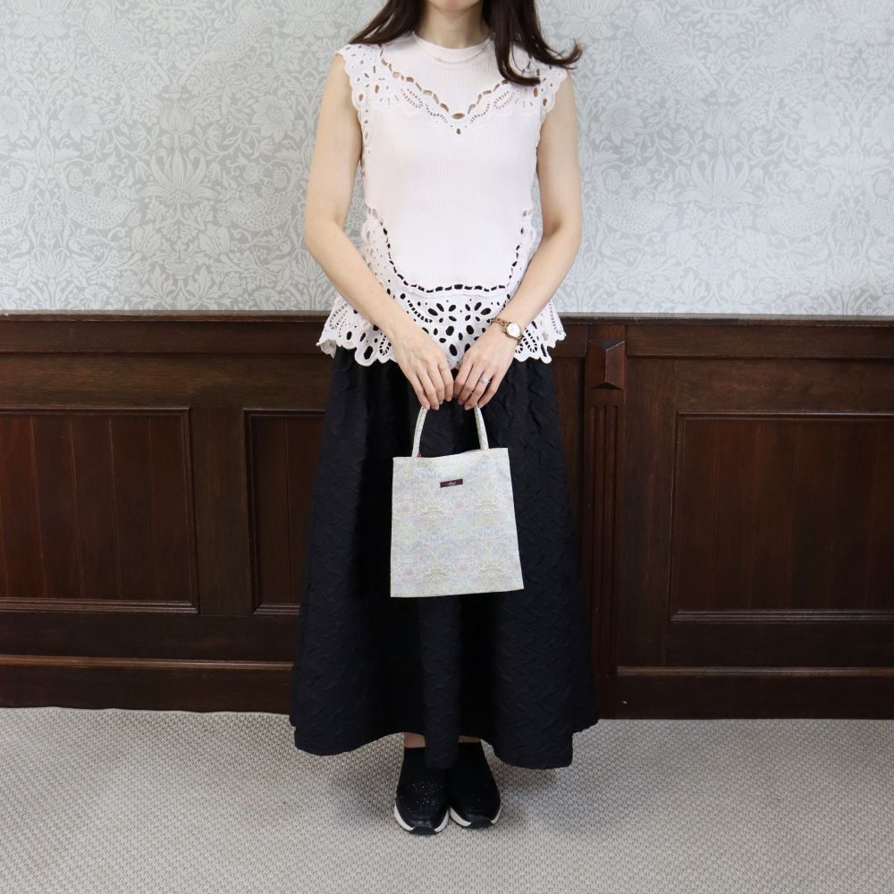 ふんわり優しい色合い♪ Aトートバッグ いちご泥棒 NEON/YE【A FLORET LONDON】 DI1-222451