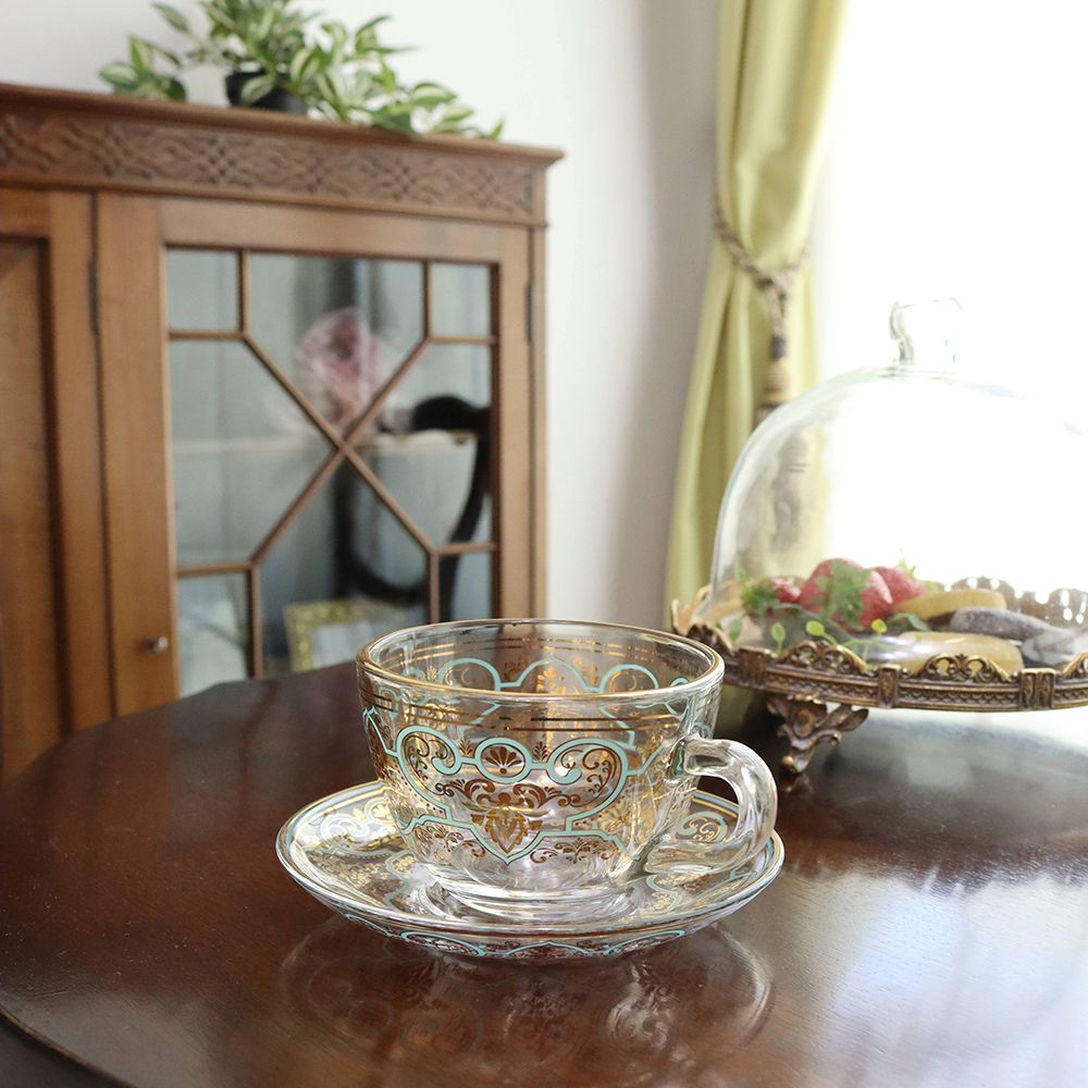 オシャレなアラベスク柄♪ ガラスのカップ&ソーサー HM1-800052