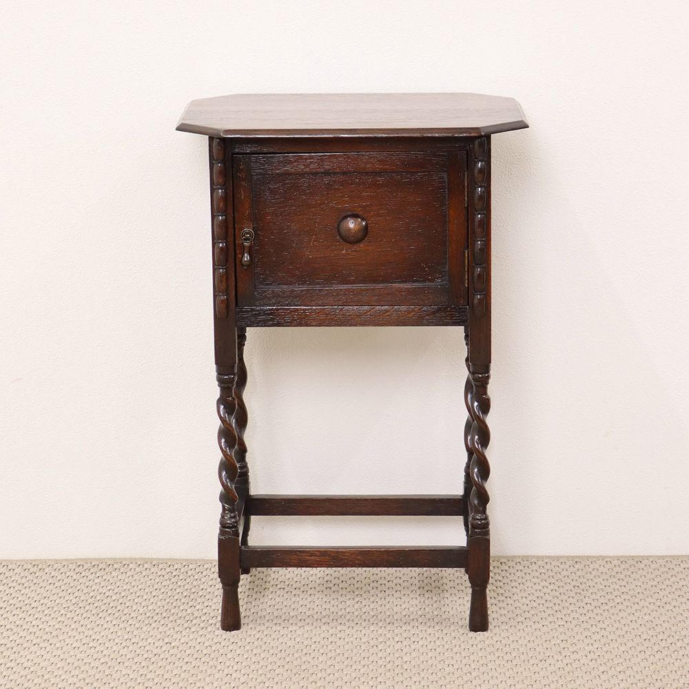 オシャレな収納キャビネット♪ スモーカーズキャビネット HV1-SO1-021