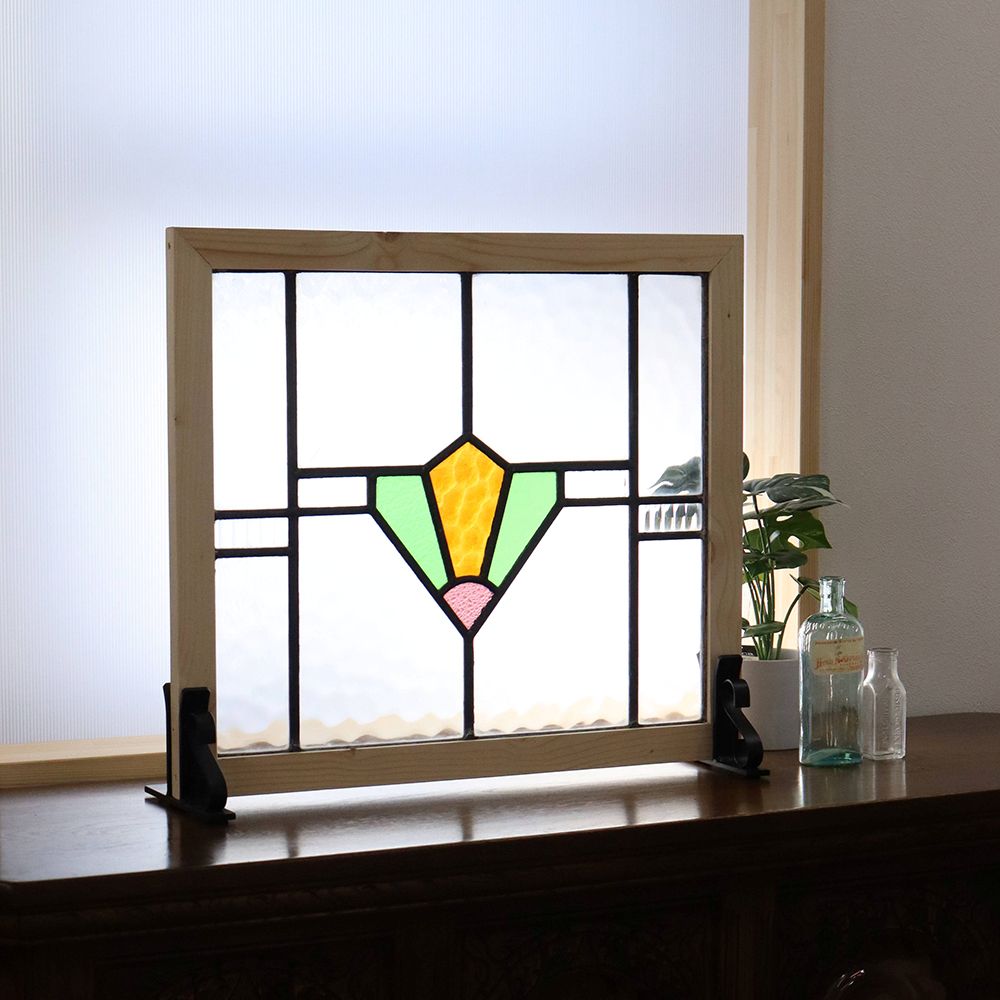 ガラスの魅力に夢中になりそう♪ ステンドグラス KT2-0006