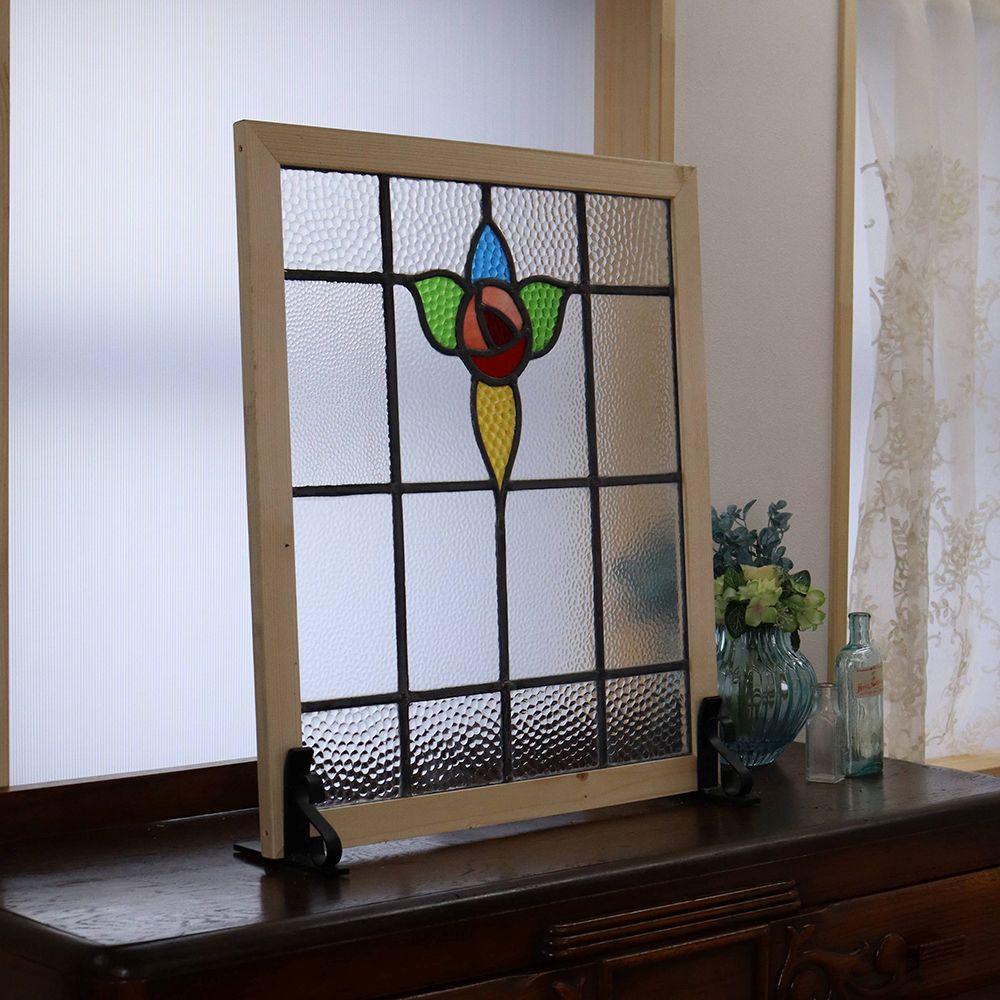 オシャレに映えるバラの彩り♪ ステンドグラス KT2-0045