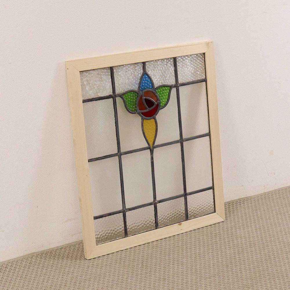 オシャレに映えるバラの彩り♪ ステンドグラス KT2-0045