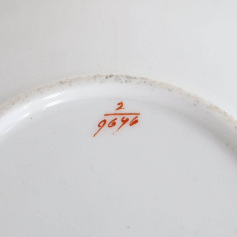 オシャレなフォルム♪ ティーカップ&ソーサー【Coalport(コールポート)】 LV1-113-A-142