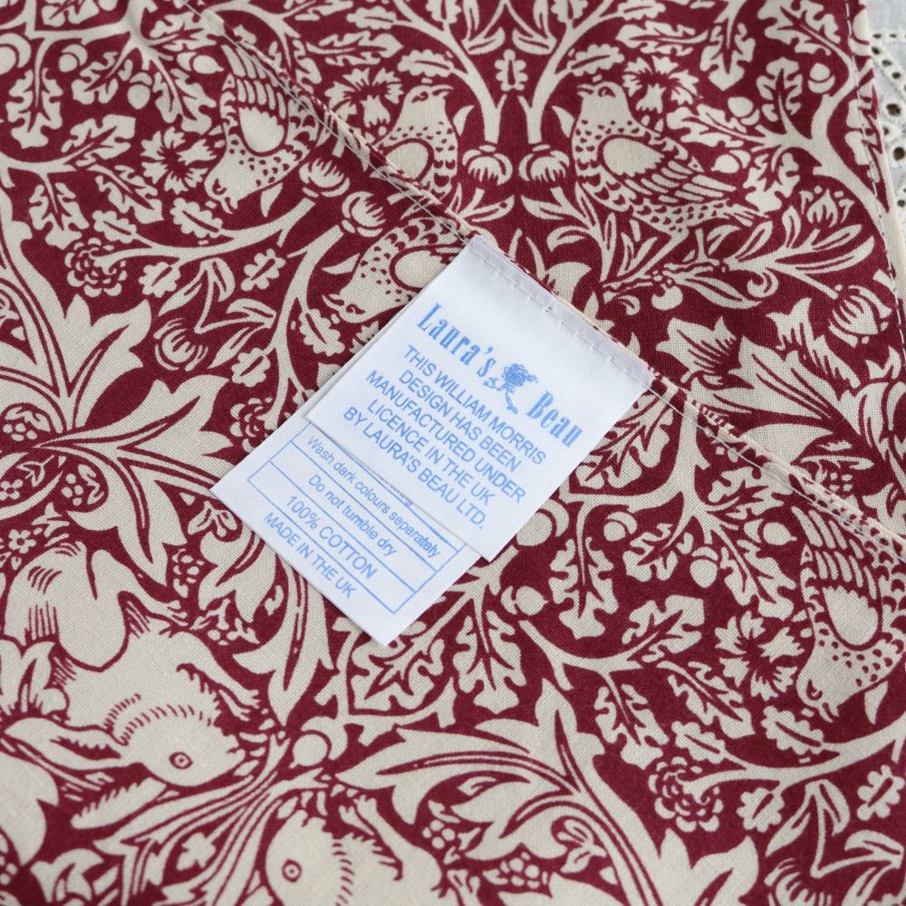 モチーフはウサギ♪ テーブルセンターBROTHER RABBIT OX1-TABC307