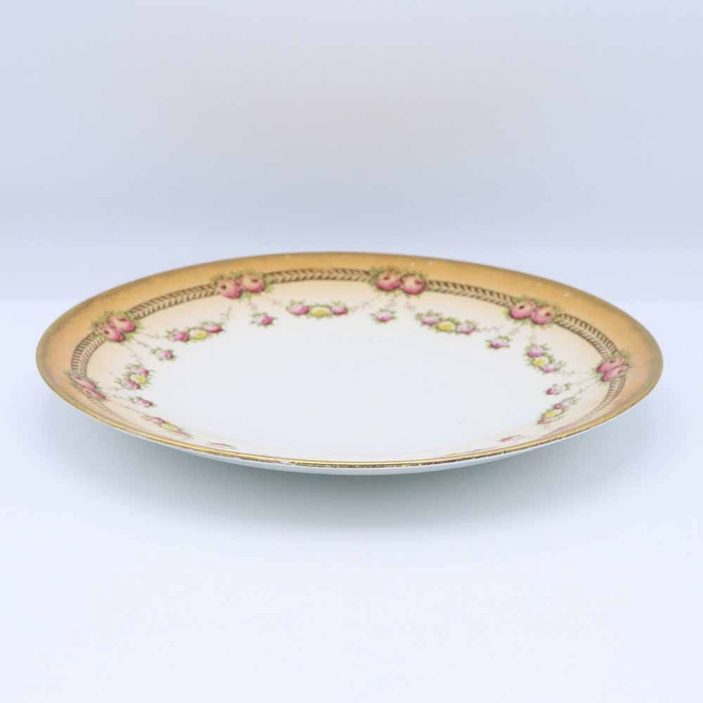 古き良き英国のディナーディッシュ♪ ROYAL ALBERT VC103-155036