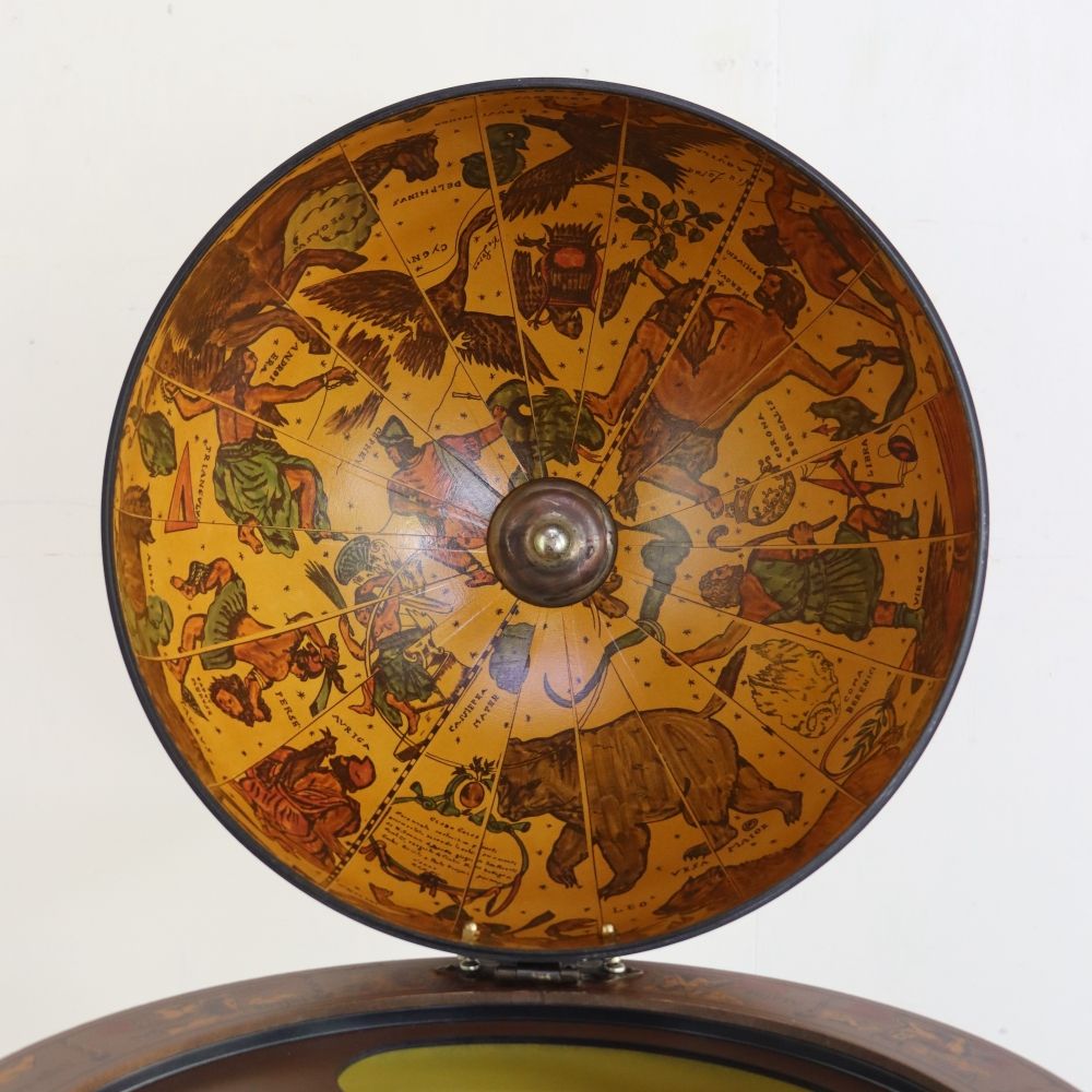 オシャレな地球儀型♪ ドリンクキャビネット VC104-025