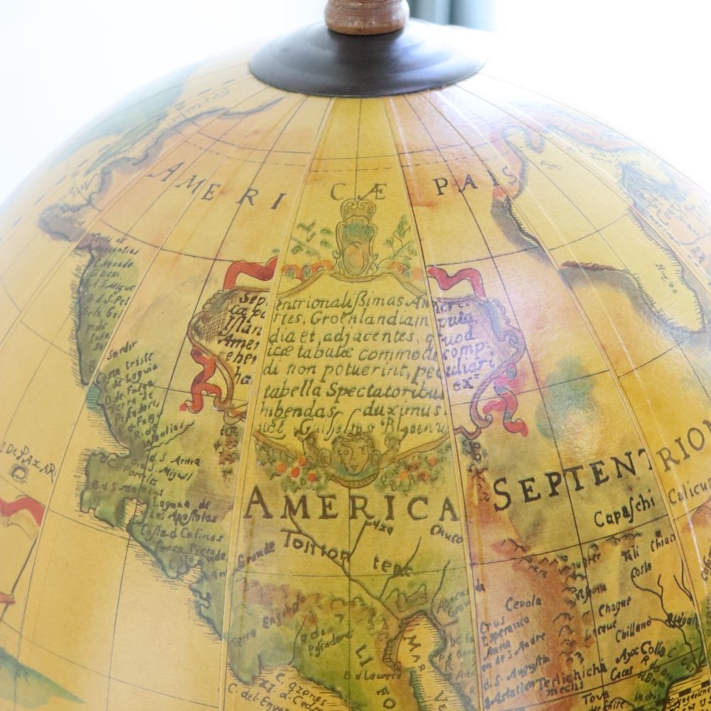 オシャレな地球儀型♪ ドリンクキャビネット VC104-025