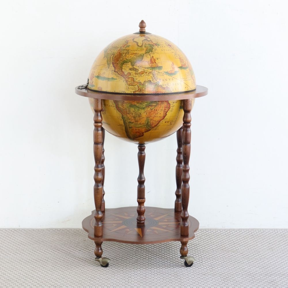 オシャレな地球儀型♪ ドリンクキャビネット VC104-025