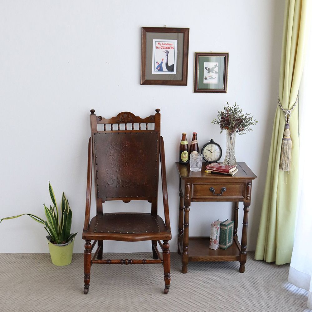 エンボス模様がオシャレです♪ ナーシングチェア VC104-055