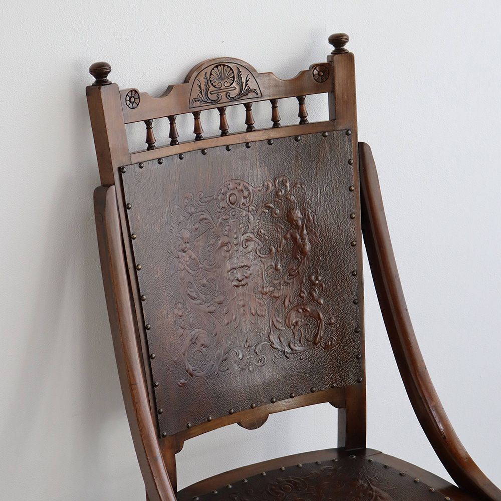 エンボス模様がオシャレです♪ ナーシングチェア VC104-055