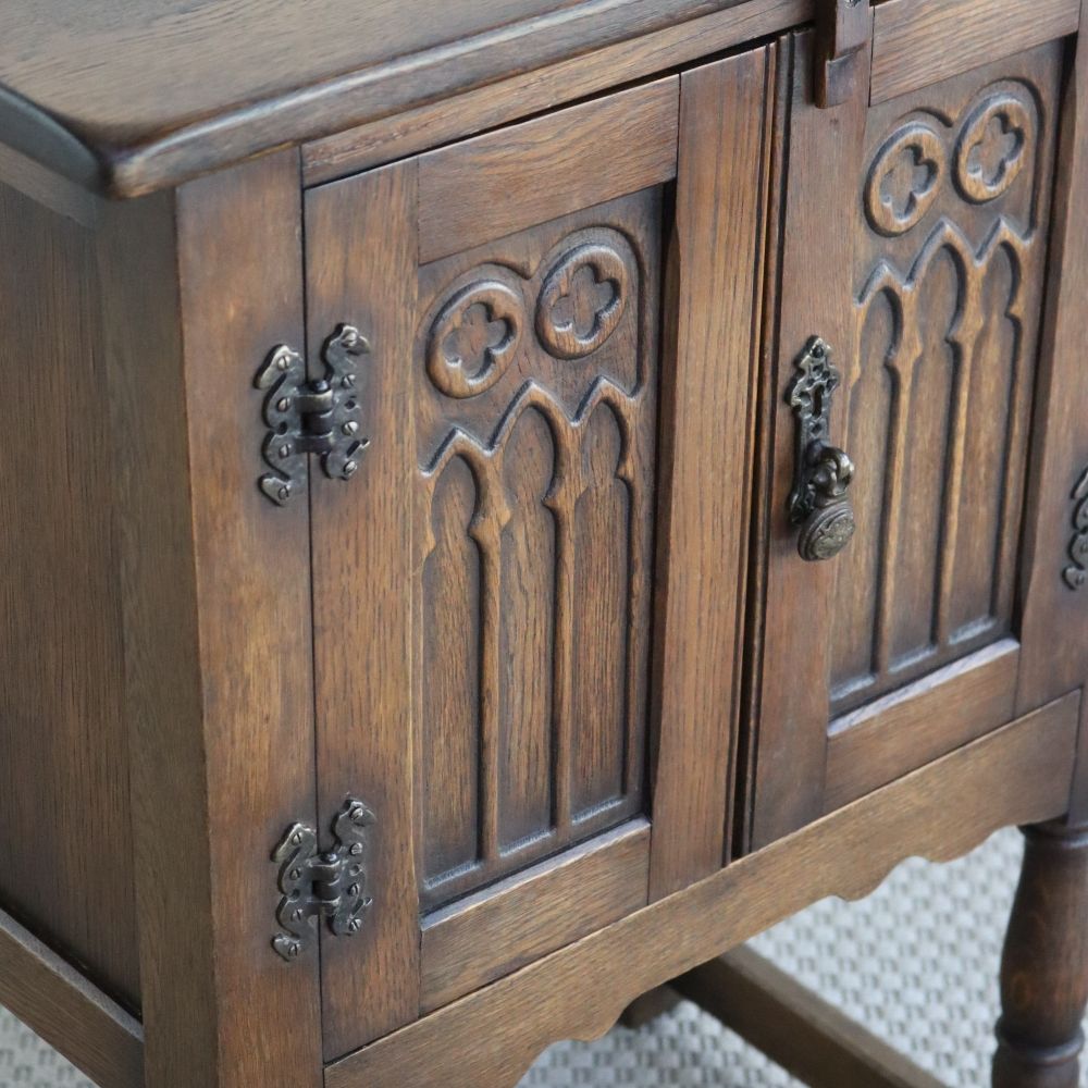 オシャレなスモールサイズ♪ チューダースタイル スモールキャビネット VC104-156