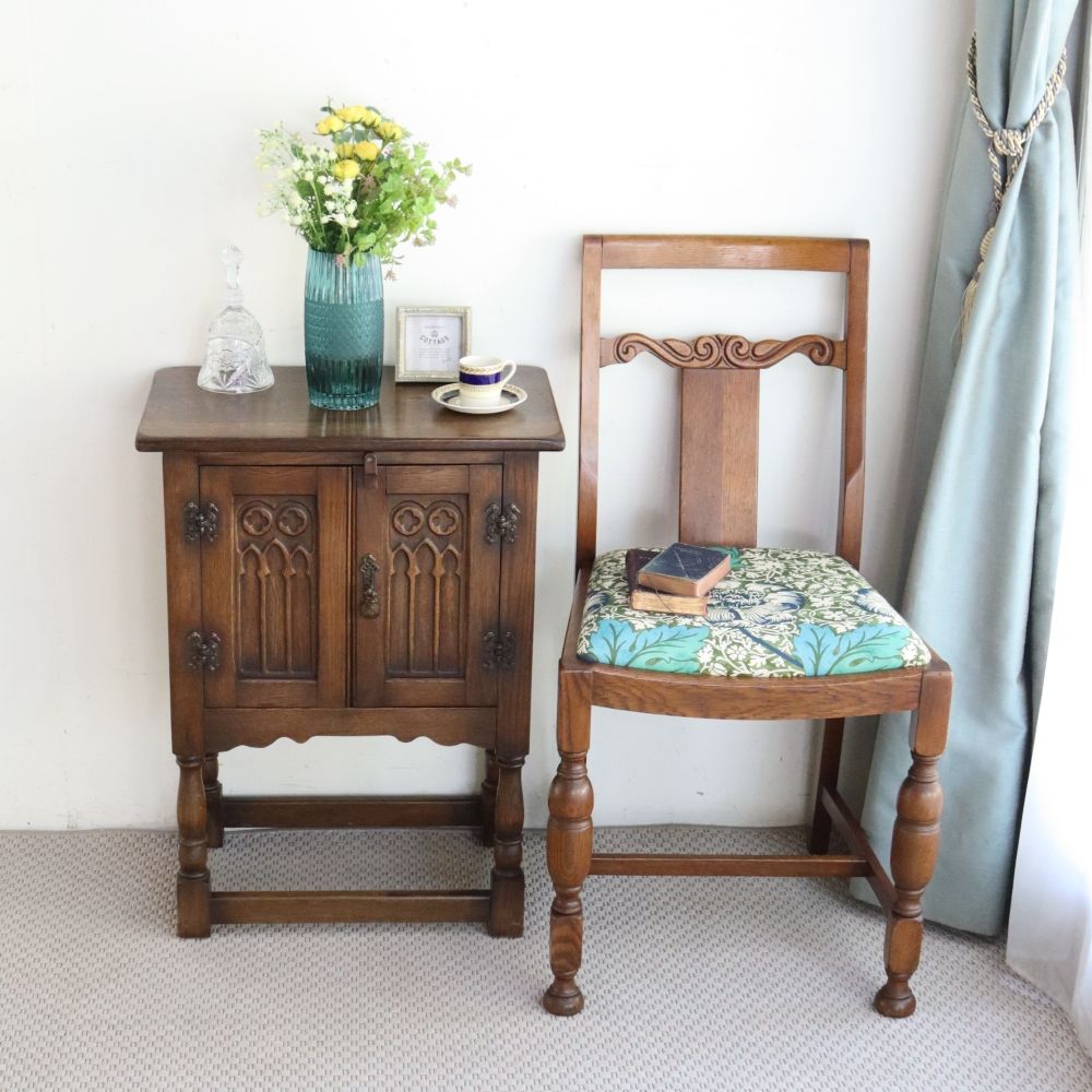 オシャレなスモールサイズ♪ チューダースタイル スモールキャビネット VC104-156