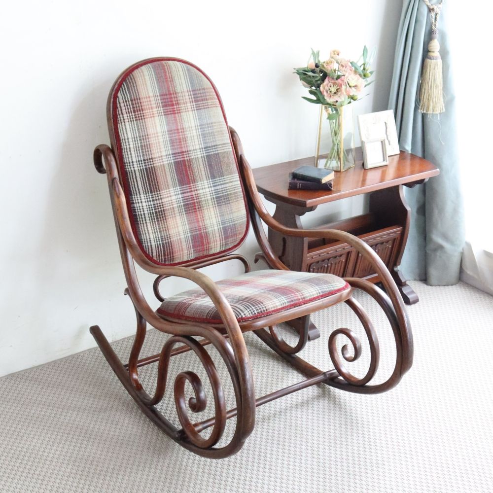 オシャレな曲げ細工♪ ロッキングチェア VC104-186