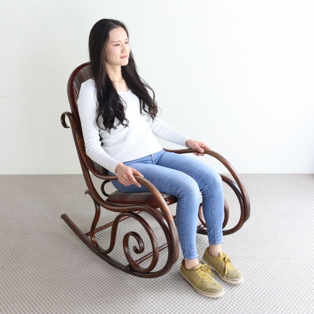 オシャレな曲げ細工♪ ロッキングチェア VC104-186