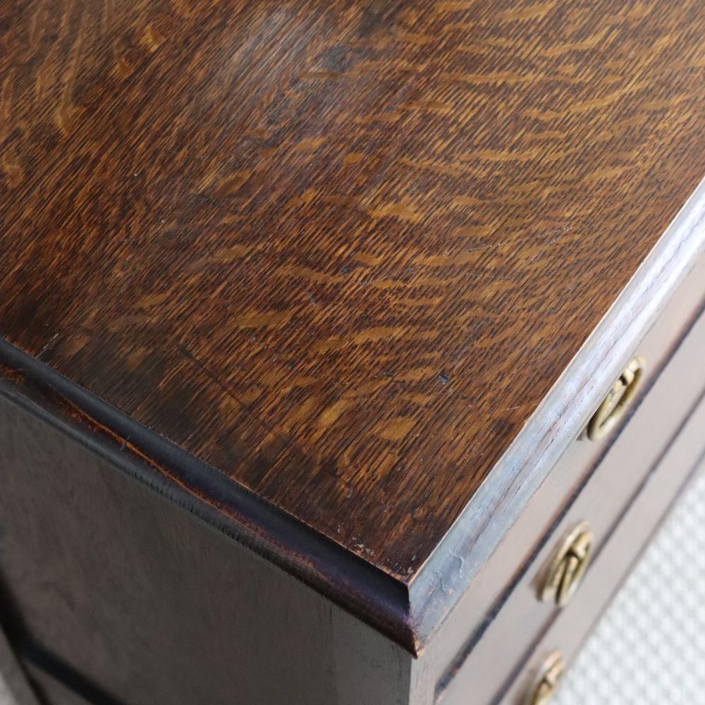 オーバル・ミラーが素敵♪ドレッシングチェスト VC104-193