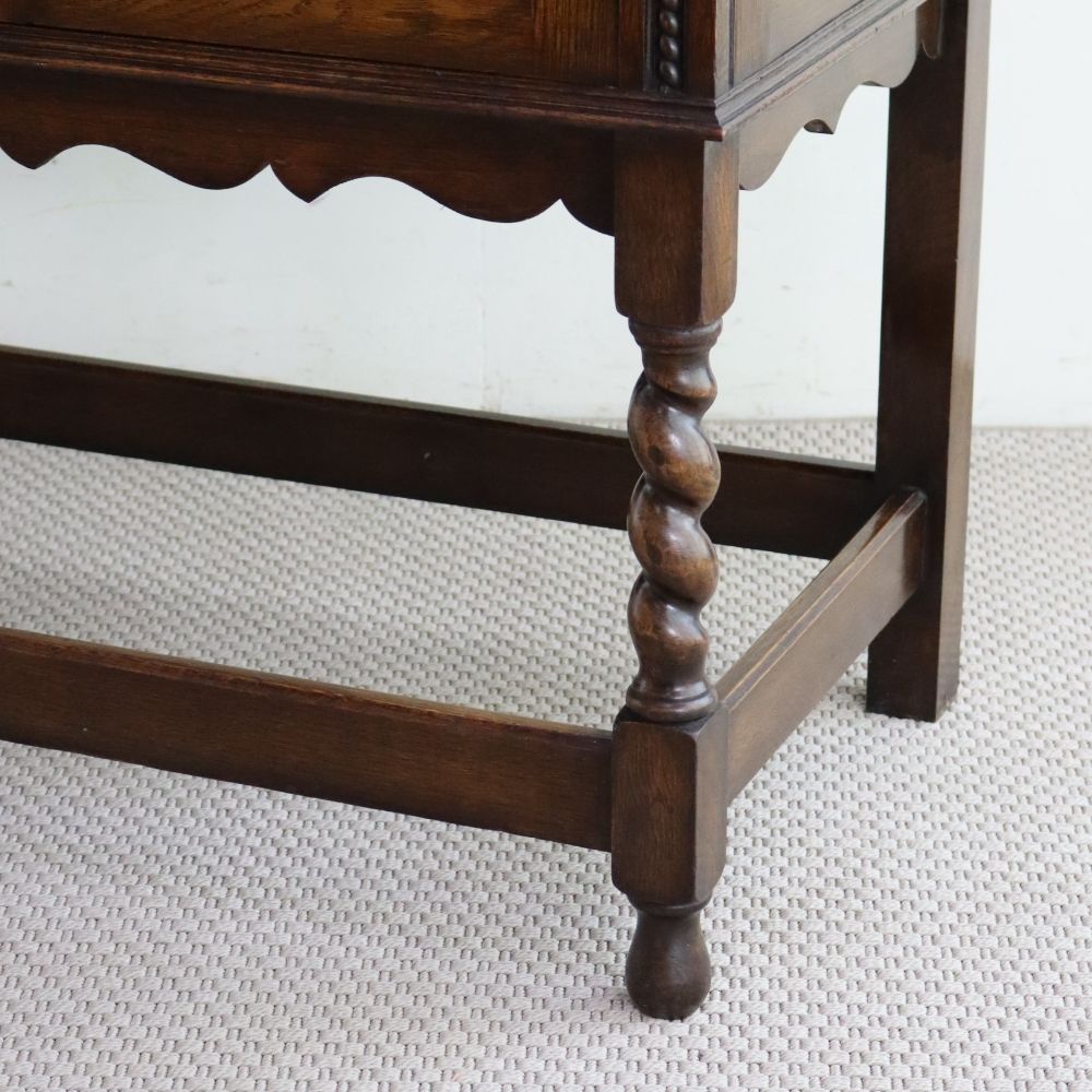 オシャレな佇まいに夢中♪ サイドボード VC104-343