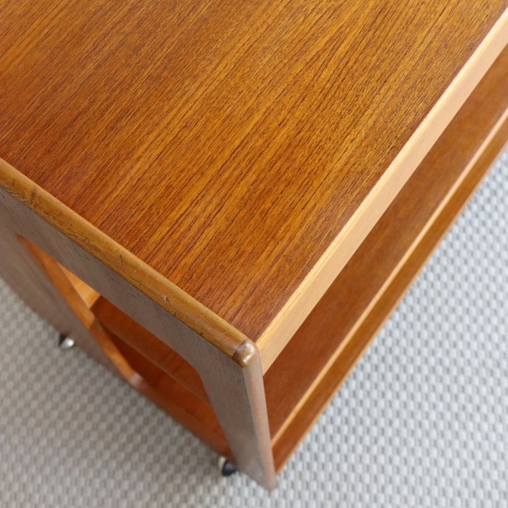 まるでトロリー!? マッキントッシュのドリンクキャビネット【A.H.McINTOSH】 VC104-407