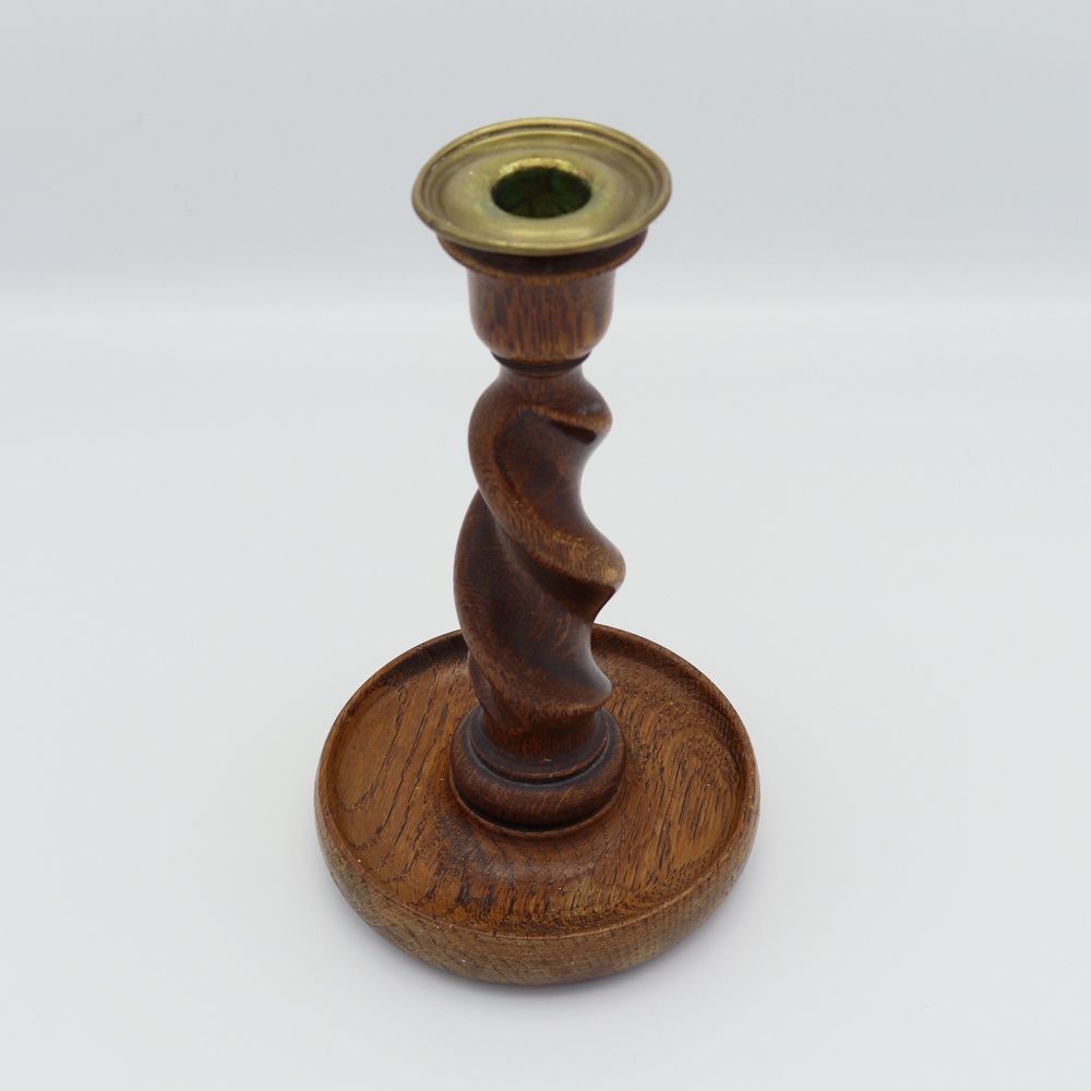 オブジェのような造形美♪ キャンドルスタンド VC104-439002