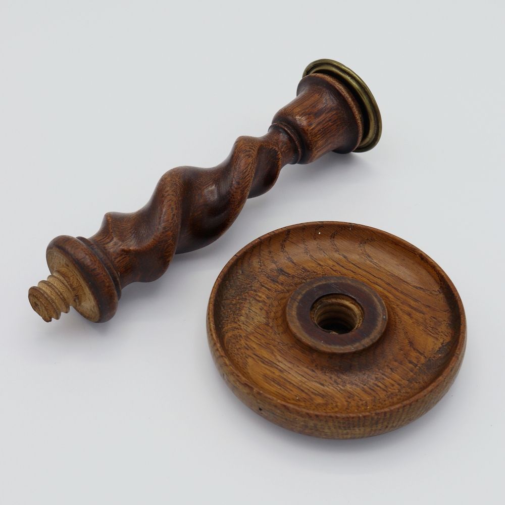 オブジェのような造形美♪ キャンドルスタンド VC104-439002