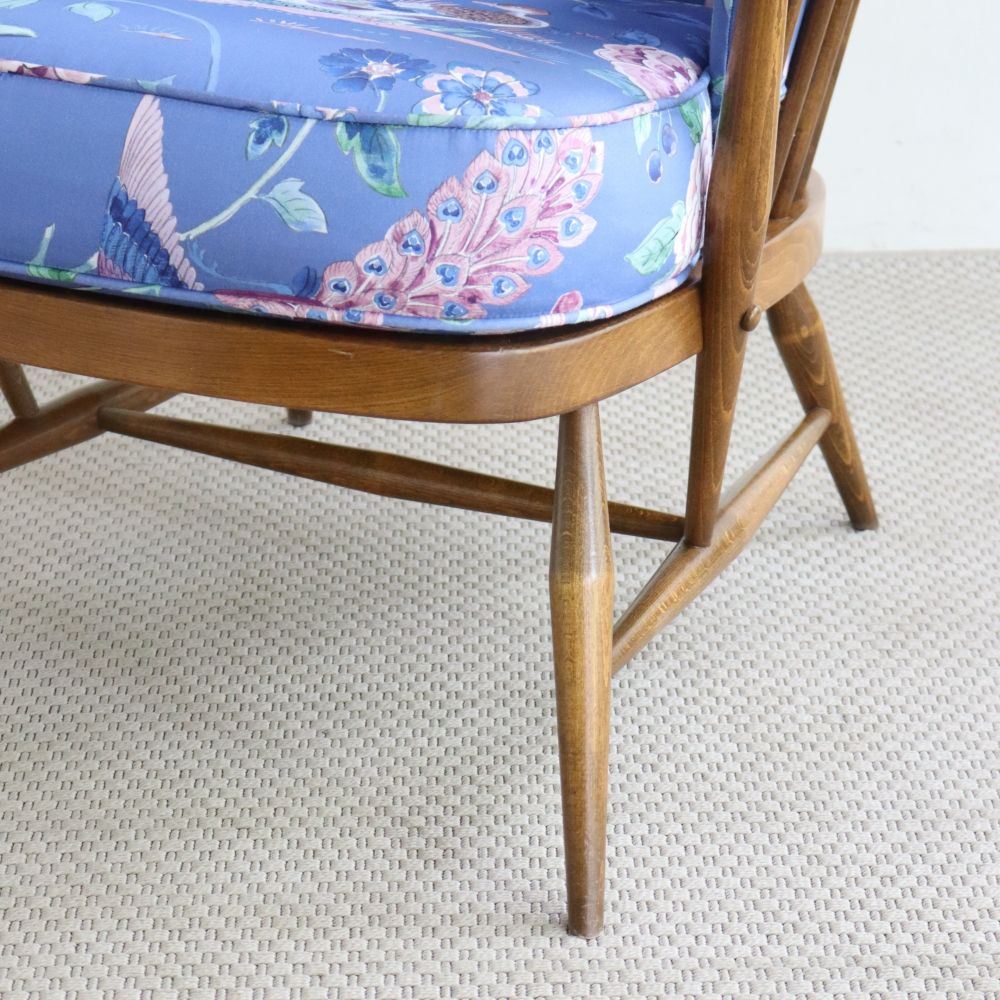 頭まで包み込むハイバック♪ イージーチェア【ERCOL】 VC104-502001226972