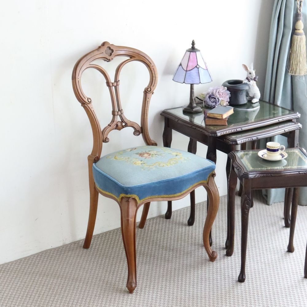 エレガンスを楽しんで♪ バルーンバックチェア VC104-612002