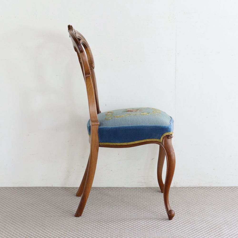 エレガンスを楽しんで♪ バルーンバックチェア VC104-612002