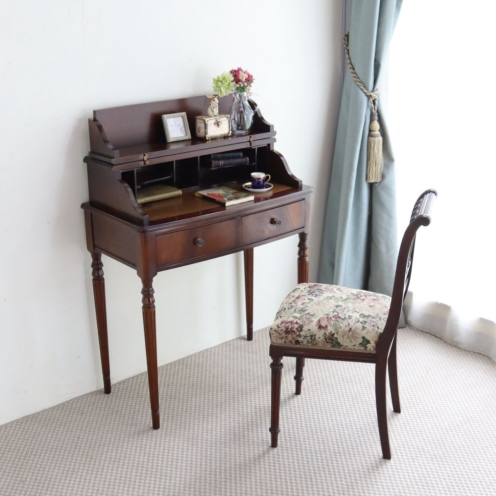 エレガントに空間を演出♪ サロンチェア VC104-618