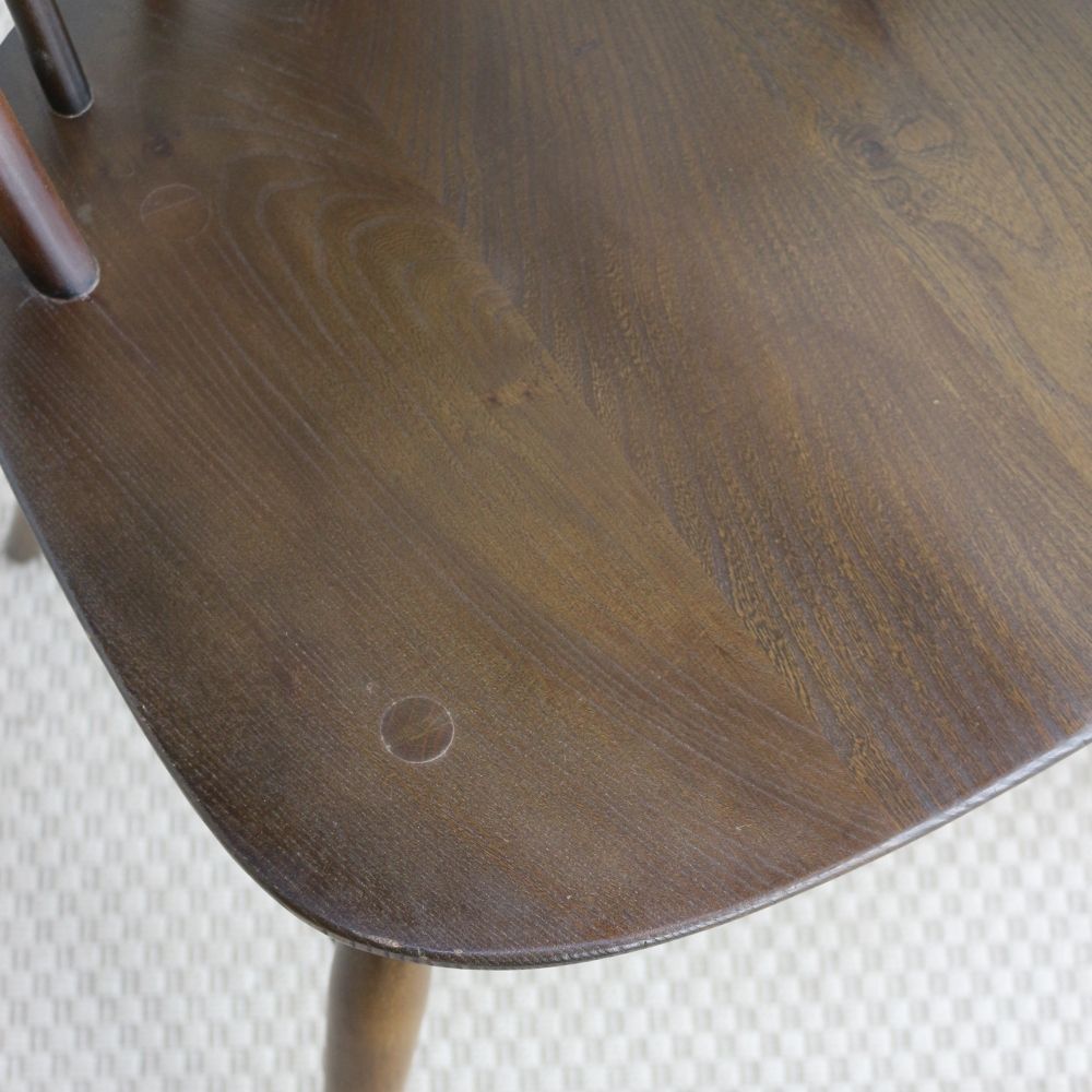 アーコール独特のウィンザースタイル♪ アーコール・フルール・ド・リス (シスルバック) チェア【Ercol/No.371】 VC104-619