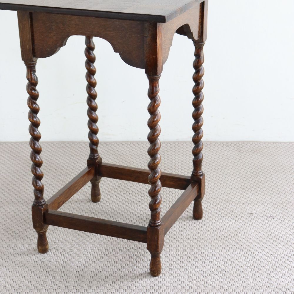 オークの味わいも楽しんで♪ オケージョナルテーブル VC106-017