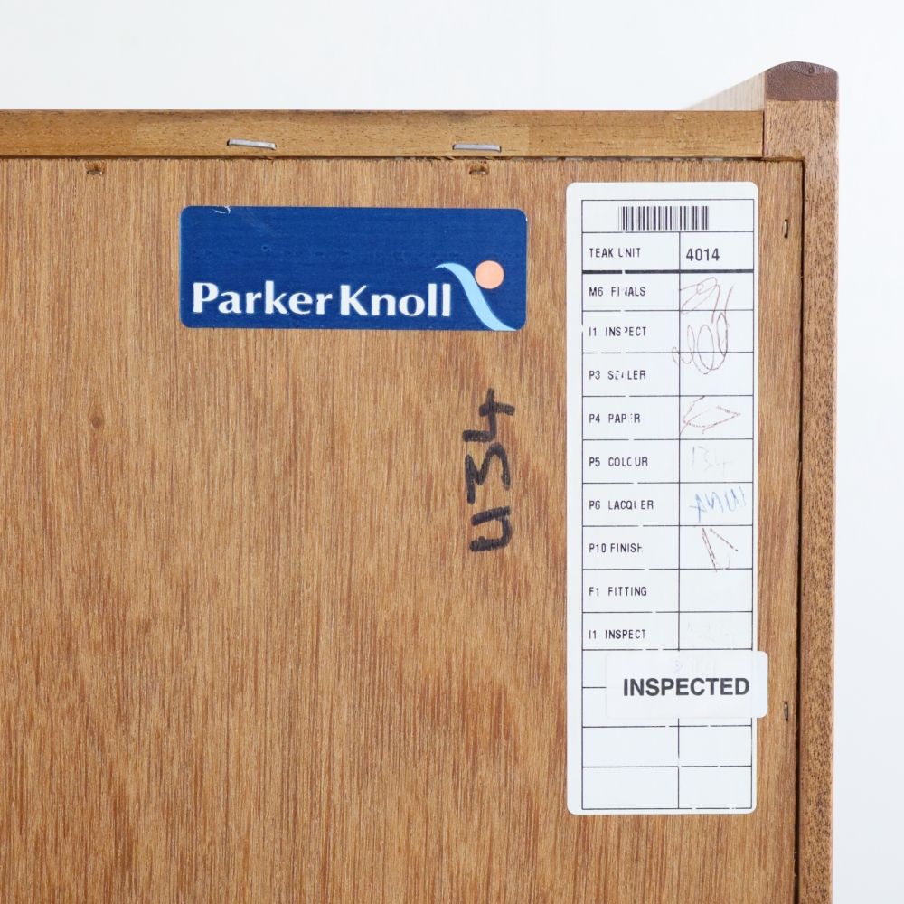 使うほどに深まる愛着♪ キャビネット【NATHAN(ネイサン)/Parker Knoll】 VC106-028