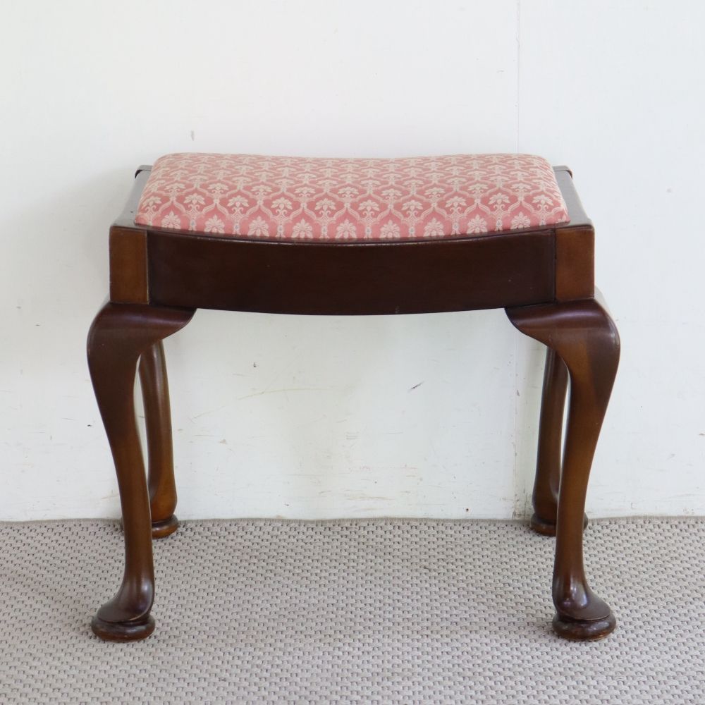 オシャレな猫脚♪ スツール VC106-092