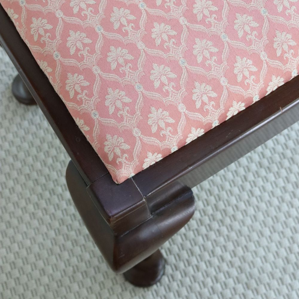 オシャレな猫脚♪ スツール VC106-092