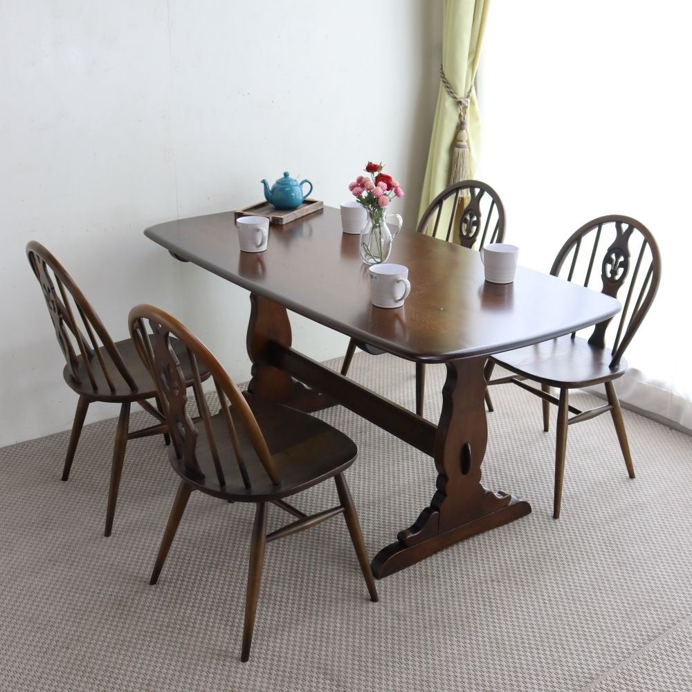 オーク材の天板がカッコいい♪ レフェクトリーテーブル【Ercol(アーコール)】 VC106-100