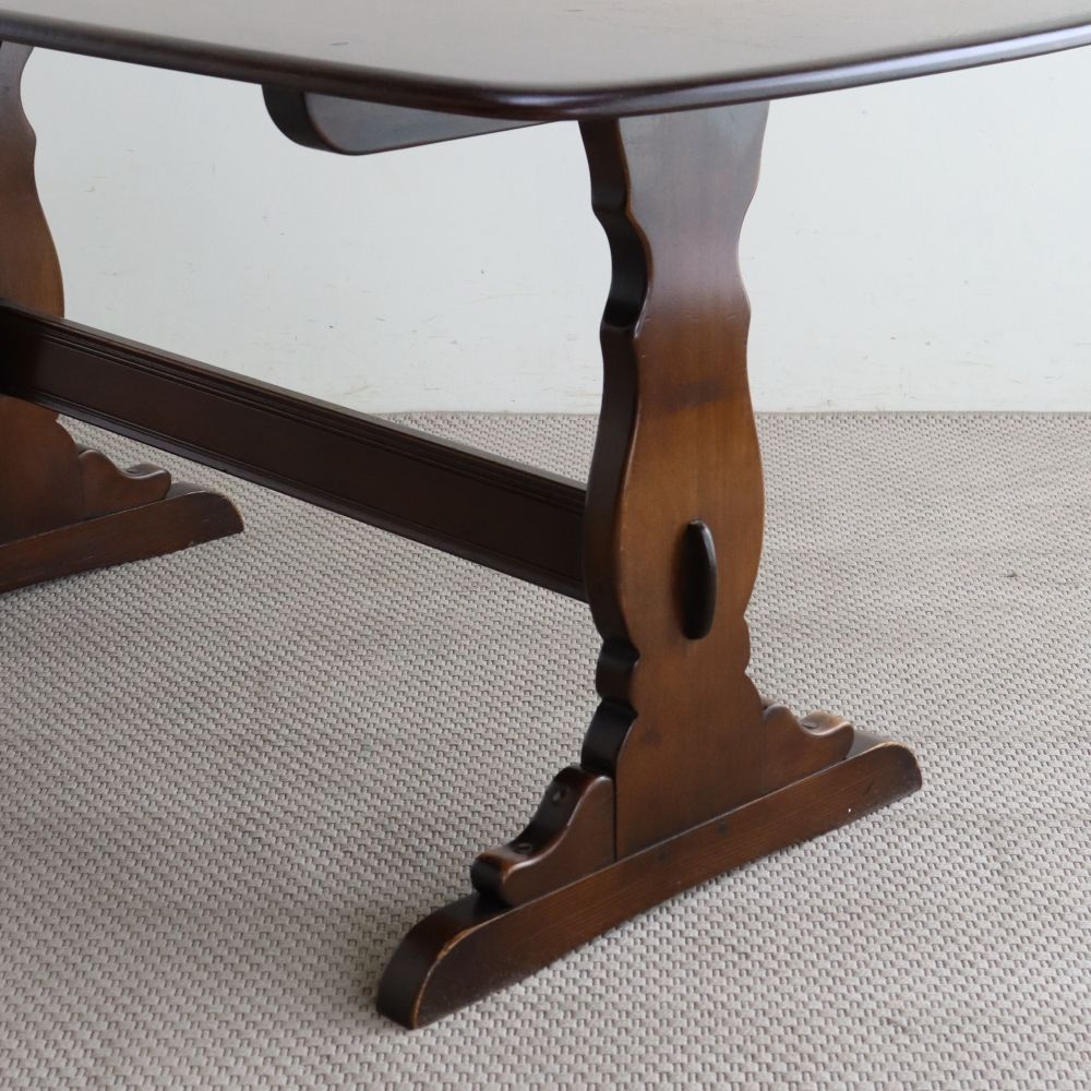 オーク材の天板がカッコいい♪ レフェクトリーテーブル【Ercol(アーコール)】 VC106-100