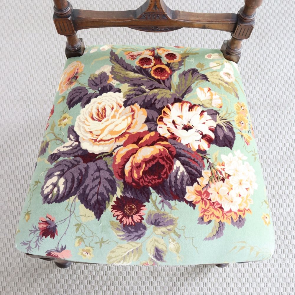 エレガントな空間演出に♪ サロンチェア VC106-151-226885