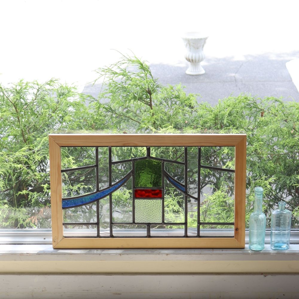 ステンドグラス 英国アンティーク 豪華なデザインが美しいアンティークガラス、英国アンティークステンド